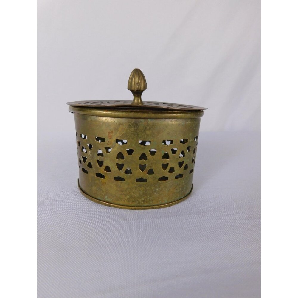 Vintage Brass Pierced Round Candle Holder Lidded Patina Made In India Decor - Picture 8 of 10